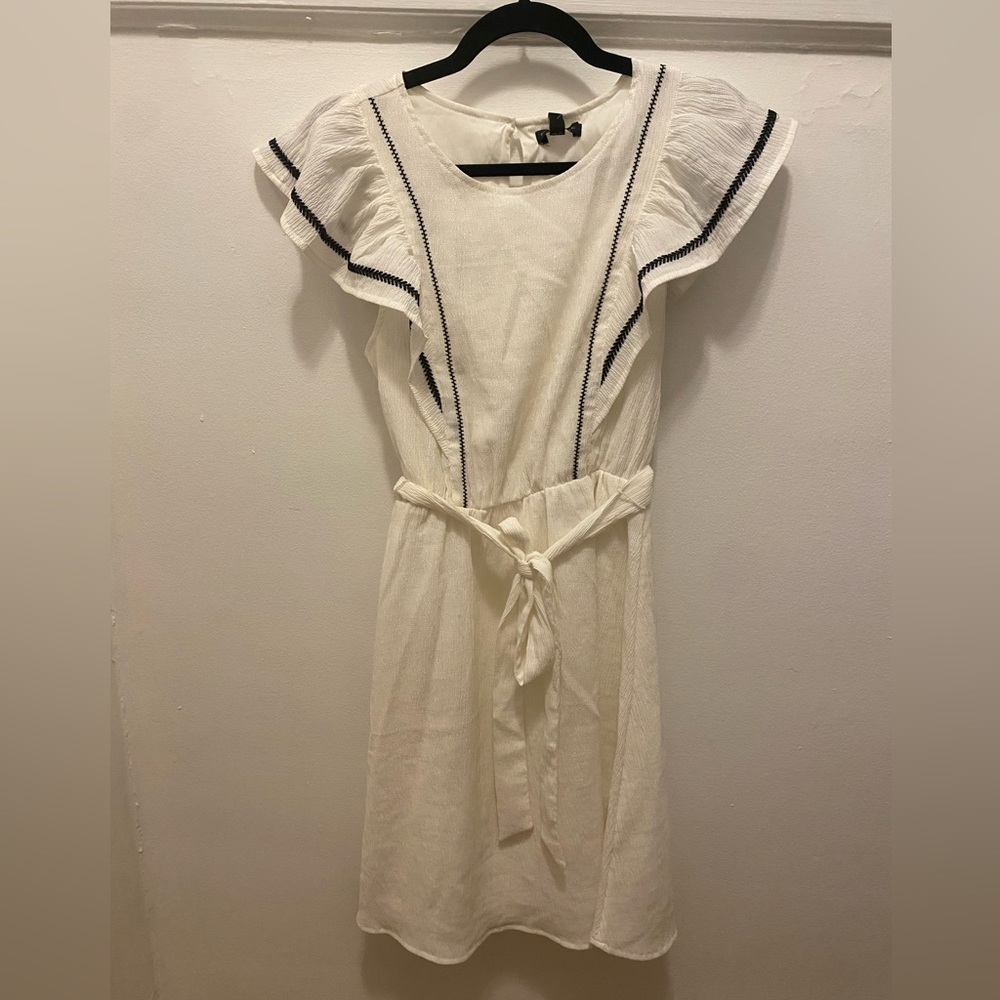 Banana Republic White Dress with black details.